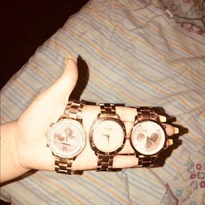 3 Gold watches ...